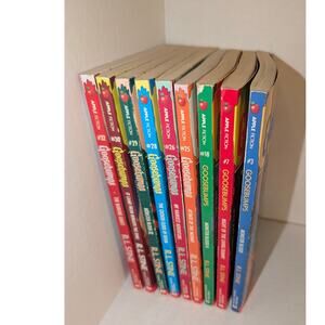 Lot of 9 Vtg 1990's Goosebumps Books R.L Stine Scholastic PB Chapter